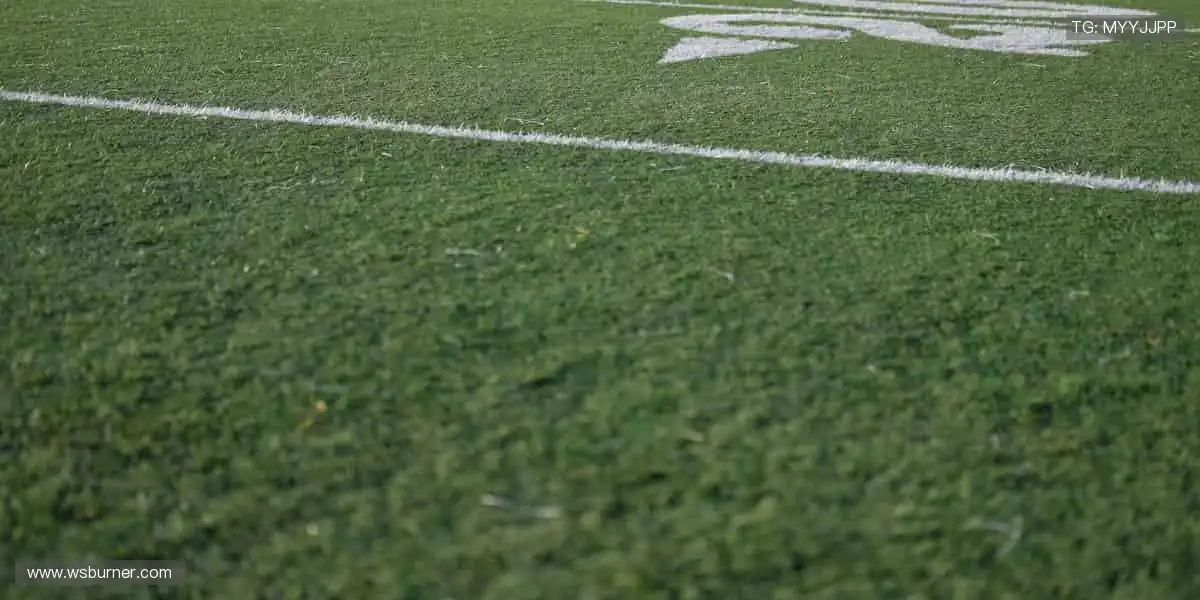 🏀激情赛场，见证冠军诞生时刻！